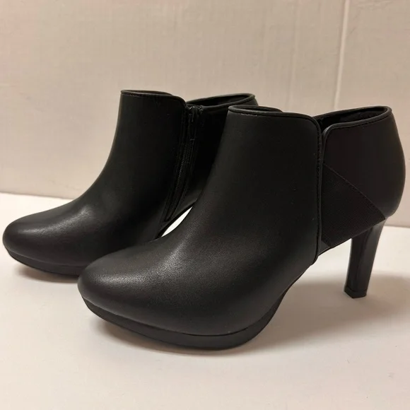 Clarks Ambyr Step Platform Boots Leather Ankle High Heel Boots~ 6.5 - Picture 1 of 7